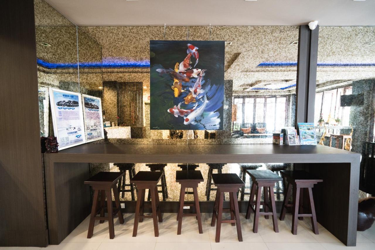 Minatale Phuket Hotel Patong Exterior photo